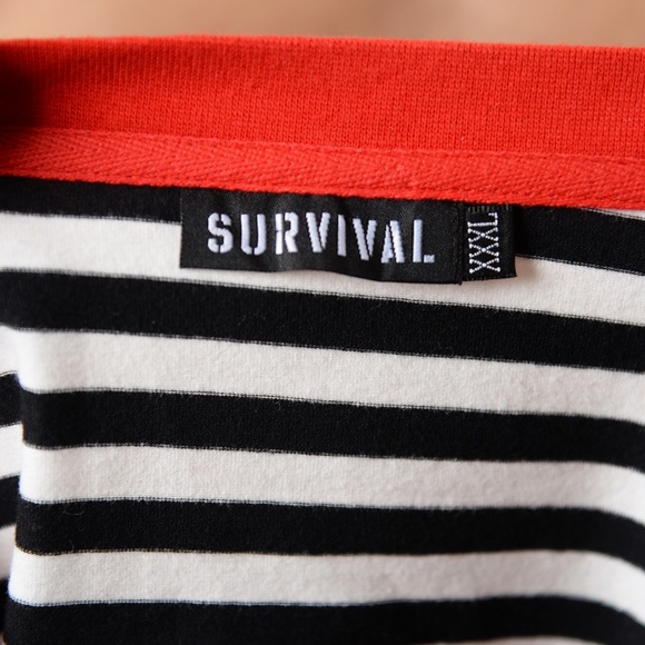 Survival T-Shirt DEATH BEFORE DISHONOR STRIPED. - Picture 3 of 4